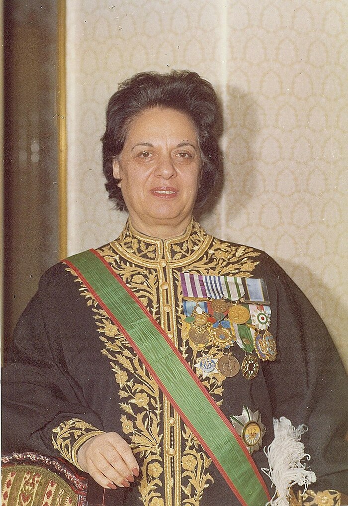 Героическая женщина Ирана