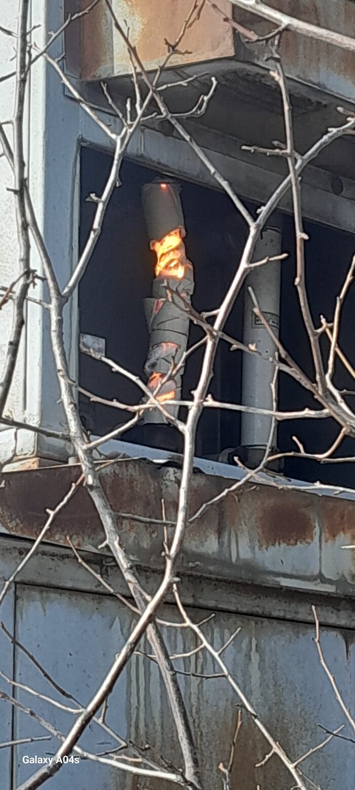 ПК отработал, но до конца. Как я понял держал внутри дугу.