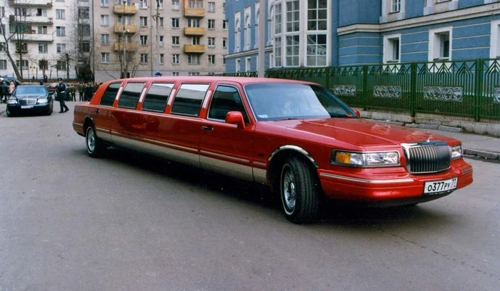 Интересные фотографии 90 -х (часть 113) 90-е, Детство 90-х, Ностальгия, Фотография, Эпоха, Знаменитости, Наоми Кэмпбелл, Roxette, Афганцы, Михей, Фильм Брат, Леня голубков, Группа Отпетые мошенники, Якубович, Кабаре-дуэт «Академия», Подборка, Длиннопост