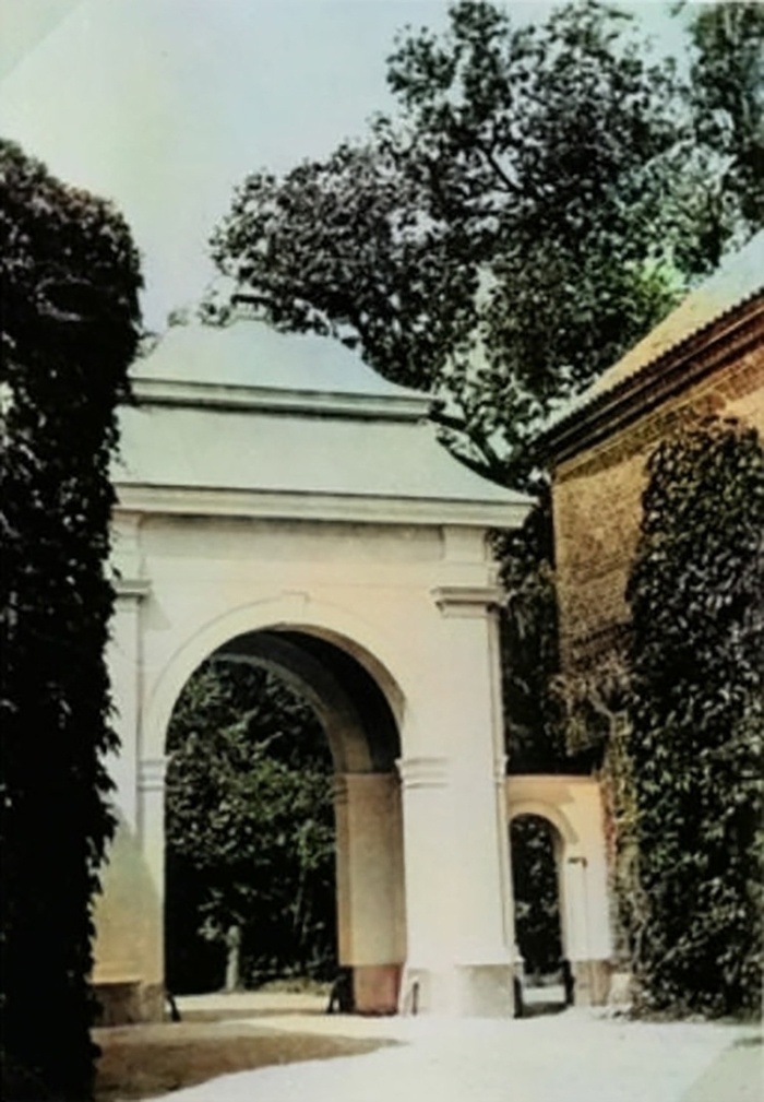 та самая арка с первого фото