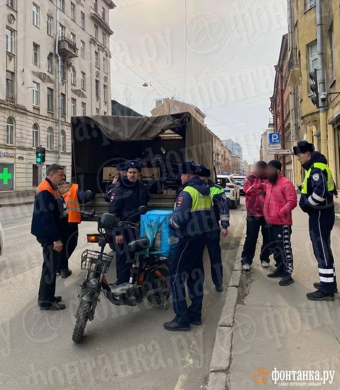 В Петербурге полиция изымает электровелосипеды у курьеров, идет рейд Велокурьеры, Чистота, Порядок, Санкт-Петербург, Длиннопост