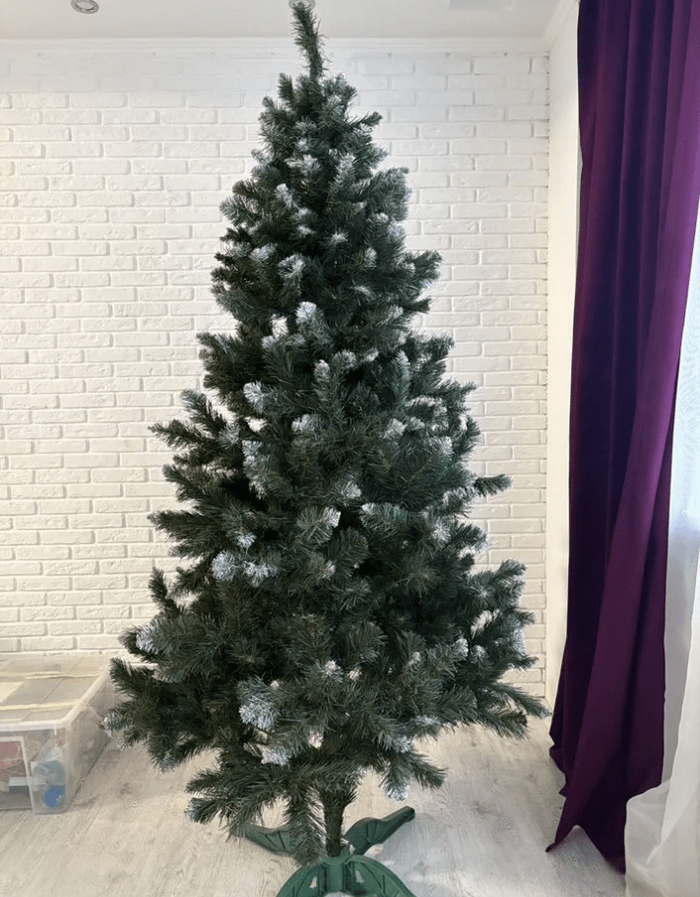 100 000 рублей за 3 недели: Продавал искусственные ёлки на Новый год и жил "в дороге" Малый бизнес, Бизнес, Маркетинг, Предпринимательство, Магазин, Ёлки, Бизнес по-русски, Бизнес-идея, Открытие бизнеса, Стартап, Telegram (ссылка), Торговля, Длиннопост