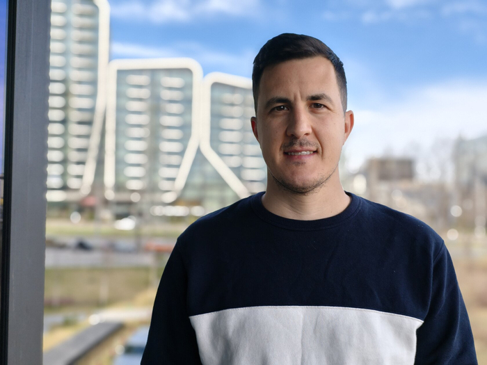 Основная камера, режим «Портрет», 35 мм