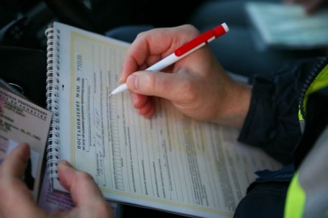 �� ������� ������� �������, ����������� ��������� ���������� �����. ����: <a href="https://pikabu.ru/story/sam_sebe_sherif_v_zainske_politseyskiy_koshmarit_gorozhan_kak_v_kino_12572233?u=http%3A%2F%2Fwww.gibdd.ru%2F&t=%D0%93%D0%98%D0%91%D0%94%D0%94%20%D0%9C%D0%92%D0%94%20%D0%A0%D0%BE%D1%81%D1%81%D0%B8%D0%B8&h=dc37fb7fd3bbd4d97131848f1538e2d78d0d2328" title="http://www.gibdd.ru/" target="_blank" rel="nofollow noopener">����� ��� ������</a>