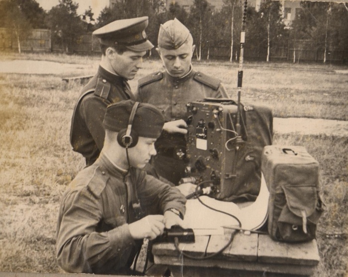 Чернявский Степан. Командир штабной роты связи 589 отдельного батальона связи