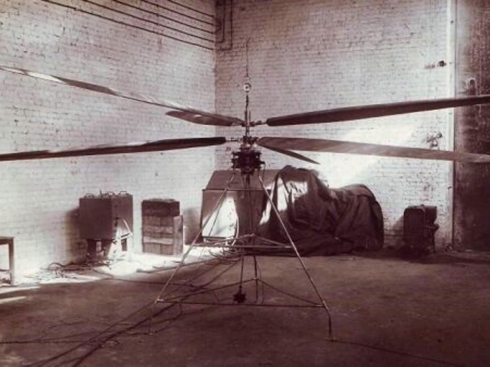  .. , 1933   , , , ,   , , , ,  , 1930-, 