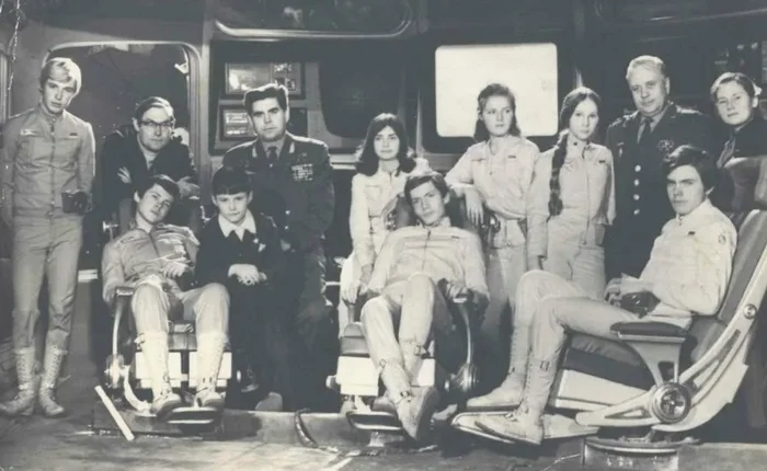 Как снимали фильм Москва - Кассиопея: кадры со съемок и интересные факты о фильме Фото со съемок, Актеры и актрисы, Классика, Ностальгия, Советское кино, Советские актеры, Космос, Яндекс Дзен (ссылка), Длиннопост Как снимали фильм Москва - Кассиопея: кадры со съемок и интересные факты о фильме Фото со съемок, Актеры и актрисы, Классика, Ностальгия, Советское кино, Советские актеры, Космос, Яндекс Дзен (ссылка), Длиннопост