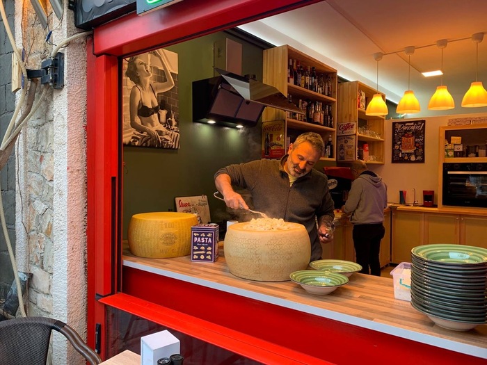 Нашли настоящую итальянскую пасту в сырное голове в Каше, теперь не знаем, как есть другую.