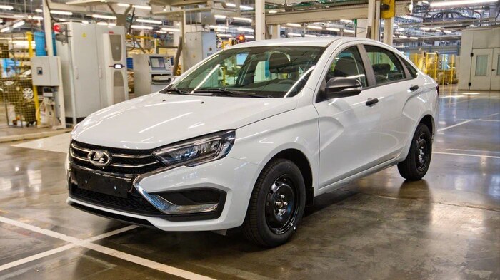    Lada Vesta    ,  , ,  