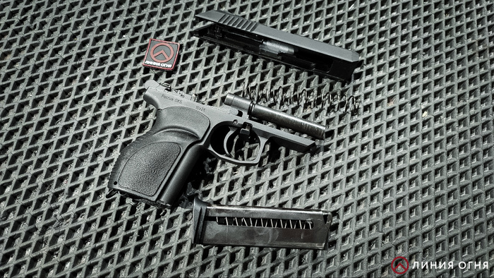 Неполная разборка пистолета ПС-10.