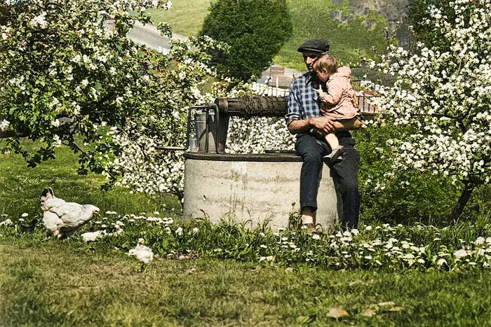 Подборка душевных и ярких фотографий деревенской жизни в СССР. 20 раскрашенных фотографий 20 век, Фотография, СССР, Детство в СССР, Старое фото, 60-е, 70-е, 50-е, 80-е, Деревня, Сельская жизнь, Колоризация, Длиннопост