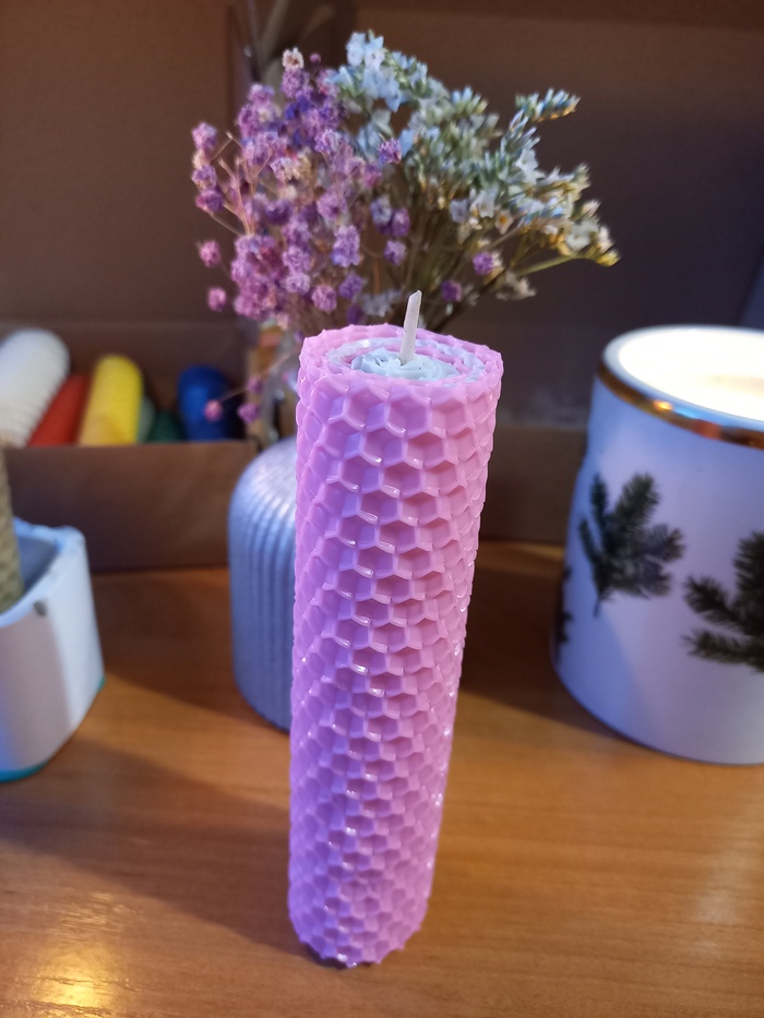 Получаются очень красивые свечи.