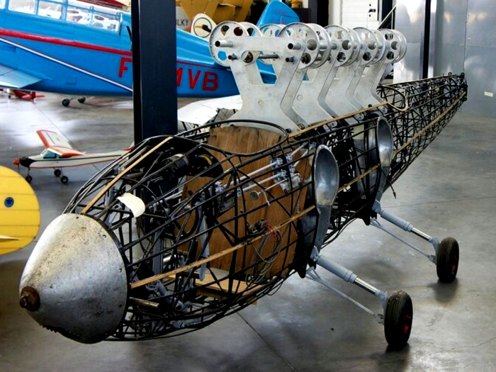    Riout 102T    Espace Air Passion R&#xE9;gional de l'Air. ( Jean-Marie Rochat).