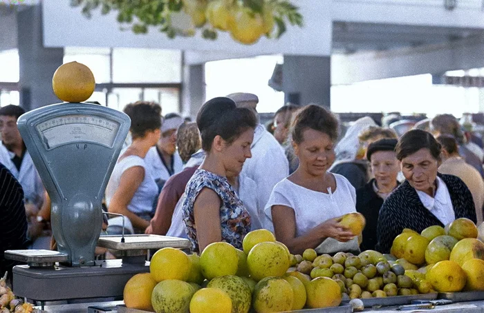 Жизнь Советской Москвы в 60-е годы. 20 раскрашенных фотографий. Часть 4 20 век, Историческое фото, Старое фото, Фотография, Москва, Столица, 60-е, История города, Колоризация, Длиннопост