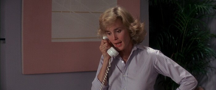 Старый вариант 1080, который достаточно пиксельный и размытый