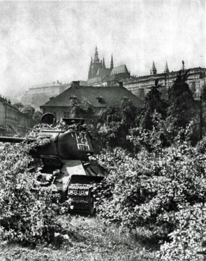     1945    , 1945, ,   ,  ,  