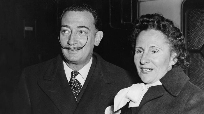 ���� � ����