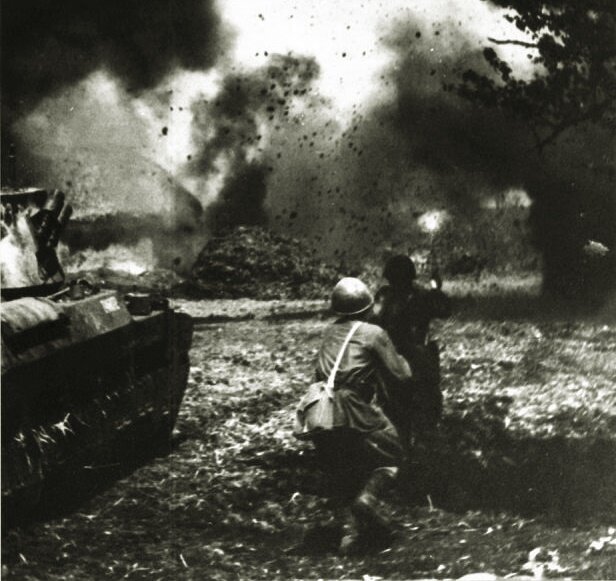           1942   ,  , 