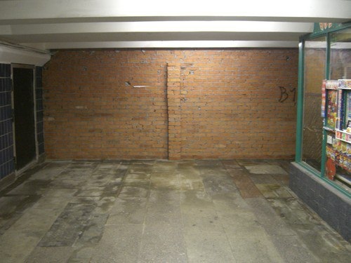 подземный переход у нашего ТРЦ и метро