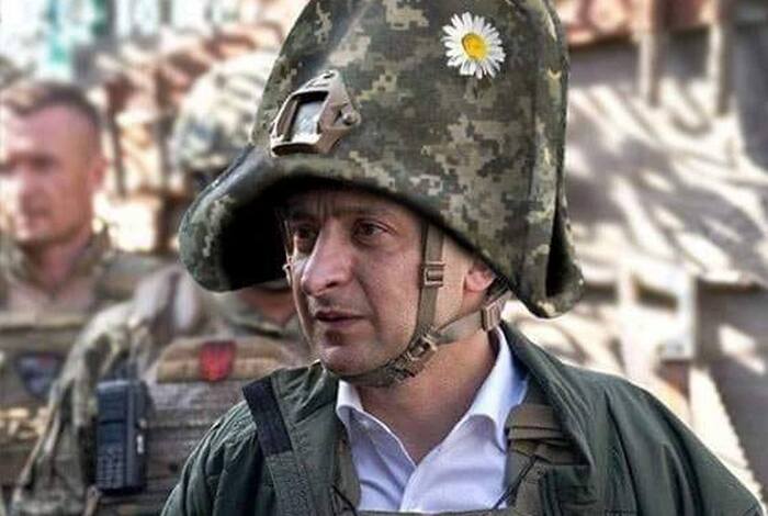 Зелебоба прибыл на переговоры при полном параде, а РФ мол, выставила бутафорию. Санитары опять забыли дверь запереть