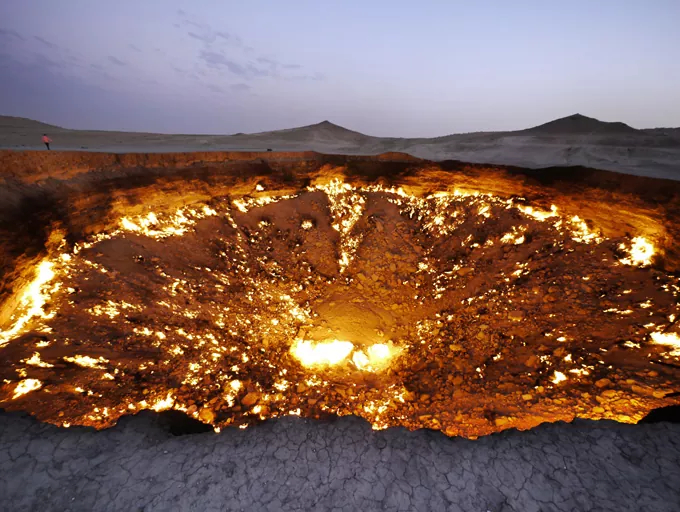 «Врата Ада» горят уже больше 50 лет