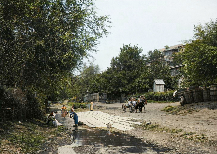 Автор:Средин Леонид Валентинович.