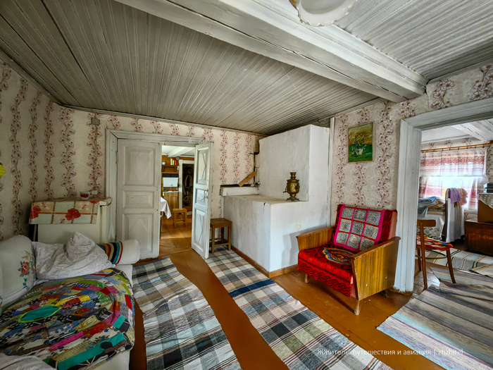 Одна из жилых комнат