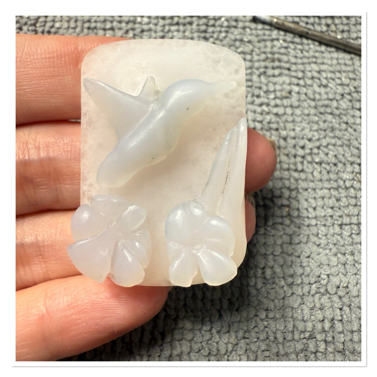 Hummingbird from sapphirine - cameos, Hummingbird, Longpost, Stone agate, Stone carving, Needlework, With your own hands, Needlework with process, My