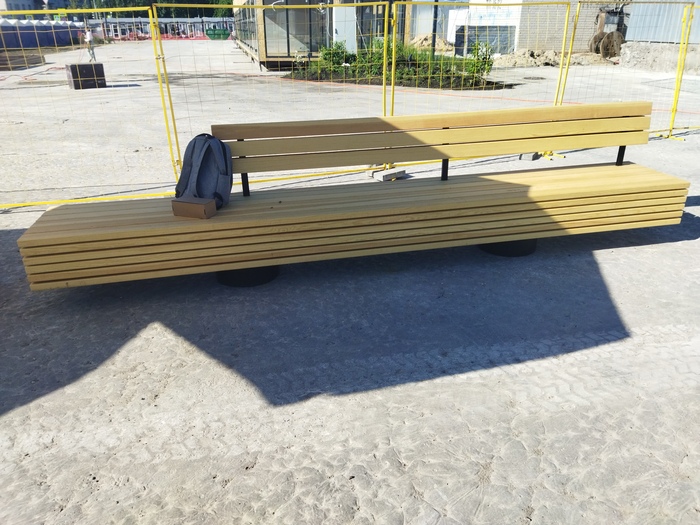 Это что за ... ? Скамейки, Казань, Длиннопост