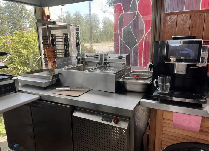 Как я чебуречную за 300 тысяч открывал и как у меня её пытались отжать нерусские Негатив, Бизнес по-русски, Малый бизнес, Открытие бизнеса, Чебуречная, Мафия, Рейдерский захват, Криминал, Отжали, Длиннопост, Нейронные сети, Продвижение в телеграм, Фейк Как я чебуречную за 300 тысяч открывал и как у меня её пытались отжать нерусские Негатив, Бизнес по-русски, Малый бизнес, Открытие бизнеса, Чебуречная, Мафия, Рейдерский захват, Криминал, Отжали, Длиннопост, Нейронные сети, Продвижение в телеграм, Фейк