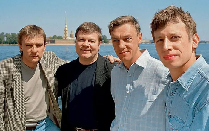 Как снимали сериал Улицы разбитых фонарей: кадры со съемок и 18 интересных фактов о сериале Улицы разбитых фонарей, Сериалы, Российское кино, Фильмы, Милиция, Дукалис, Актеры и актрисы, Алексей Нилов, Сергей Селин, Котлетки макарошки пюрешка, Яндекс Дзен (ссылка), Длиннопост Как снимали сериал Улицы разбитых фонарей: кадры со съемок и 18 интересных фактов о сериале Улицы разбитых фонарей, Сериалы, Российское кино, Фильмы, Милиция, Дукалис, Актеры и актрисы, Алексей Нилов, Сергей Селин, Котлетки макарошки пюрешка, Яндекс Дзен (ссылка), Длиннопост