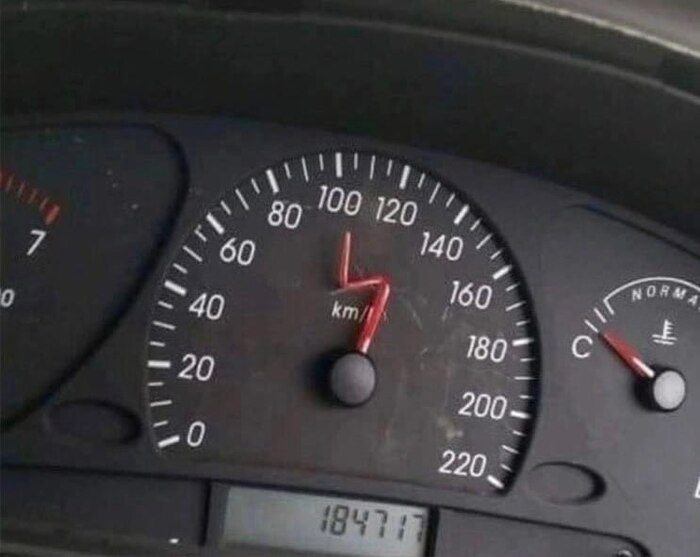    ! , , 