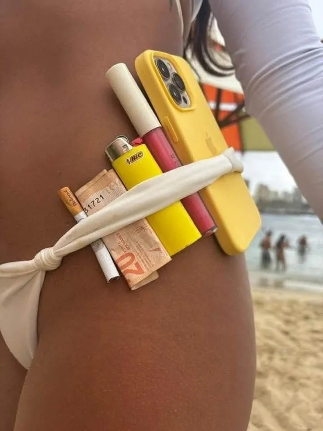 А как вы храните вещи на пляже