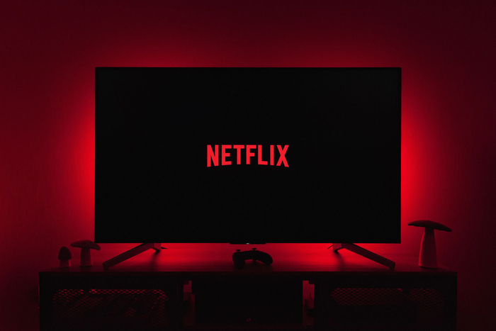      Netflix  :    , , , , 