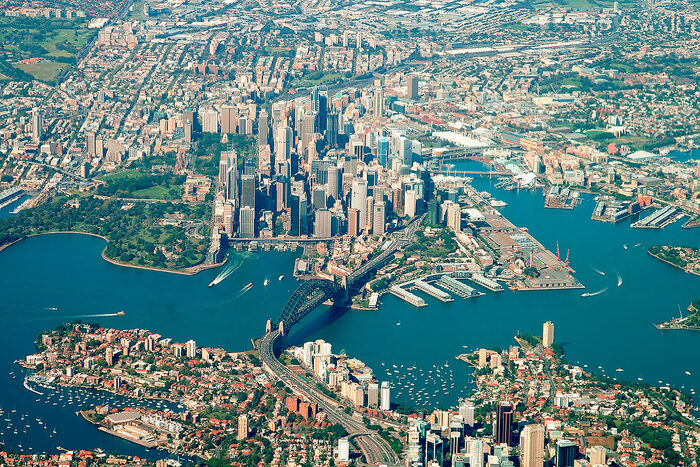 Сейчас в тех окрестностях вырос Сидней - крупнейший австралийский город