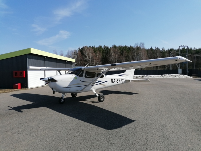 Cessna 172S