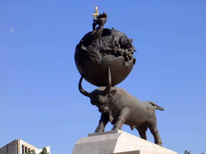            .    ,         . , , 2004 