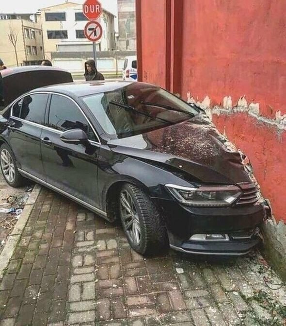    , Volkswagen Passat,   