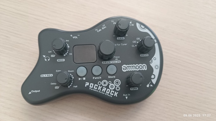 Как бюджетно зажечь у костерка с гитарой