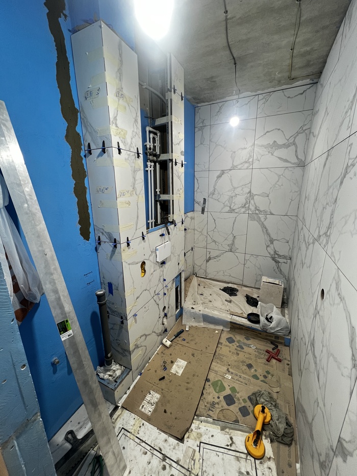 Все сам. И под 45 запил, и отверстия и т.п. Жуть как сложно для меня было...