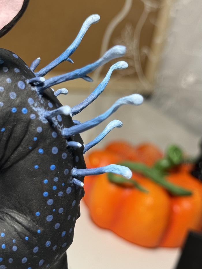     &#x1F937;&#x1F3FC;&#x200D;&#x2640;&#xFE0F;