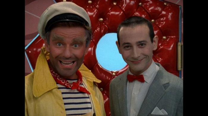 Фил Хартман в роли Капитана Карла и Пол Рубенс в роли Пи-Ви.