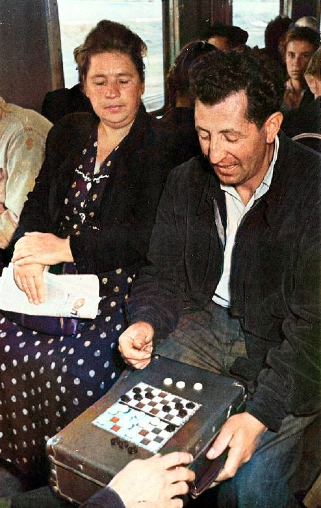 В Советской электричке