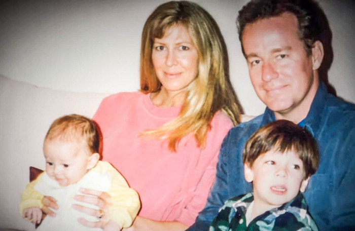 Фил и Бринн Хартман с сыном Шоном и дочерью Бирген.