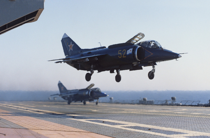  -38     .  : RIA Novosti archive, image #477421 / Vladimir Rodionov / CC-BY-SA 3.0, CC BY-SA 3.0 &lt;<!--noindex--><a href="https://pikabu.ru/story/ne_vpisalis_v_ryinok_pyat_obraztsov_voennoy_tekhniki_sudbu_kotoryikh_perecherknul_raspad_sssr_chast_1_12859029?u=https%3A%2F%2Fcreativecommons.org%2Flicenses%2Fby-sa%2F3.0%3E&t=https%3A%2F%2Fcreativecommons.org%2Flicenses%2Fby-sa%2F3.0%26gt%3B&h=012633e8fb7f40c80dd1217396bdc3d53e301194" title="https://creativecommons.org/licenses/by-sa/3.0>" target="_blank" rel="nofollow noopener">https://creativecommons.org/licenses/by-sa/3.0&gt;</a><!--/noindex-->, via Wikimedia Commons