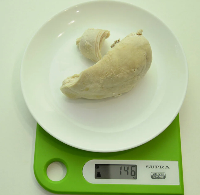 Качки химики жрут её постоянно и не жалуются. И никто не умер (хм хотя химики...). Но накачался