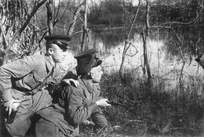                   ,  1941..   22  1941 .