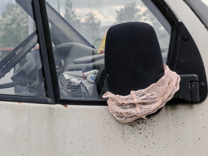 Колорит уличной среды в культурной столице