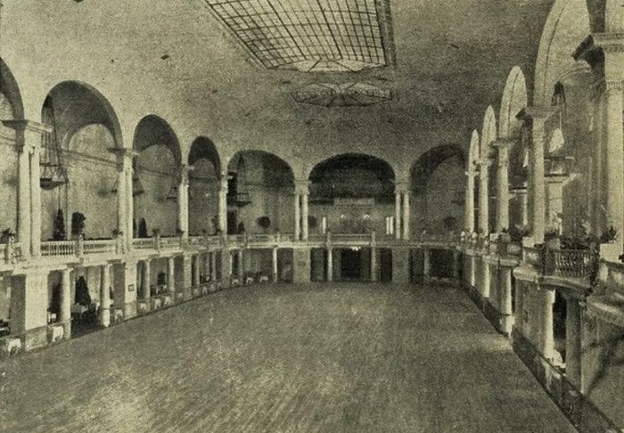 Спортинг-палас внутри, 1910 – 1911 гг.