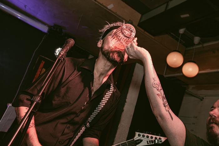   24.04.2025,   -, Ska-punk, Esp ltd, 